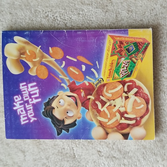 2 Archie Digest Magazine comics - Picture 4 of 8